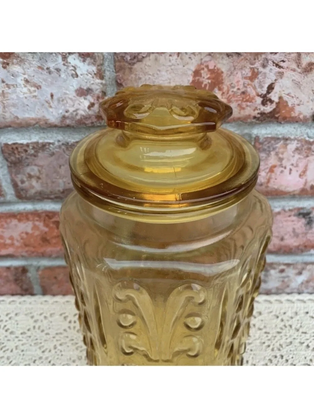 Vintage LE Smith Yellow Amber Atterbury Scroll Glass Canister Jar With Lid